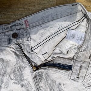 Levi's White Jean Shorts Distressed Vintage Look